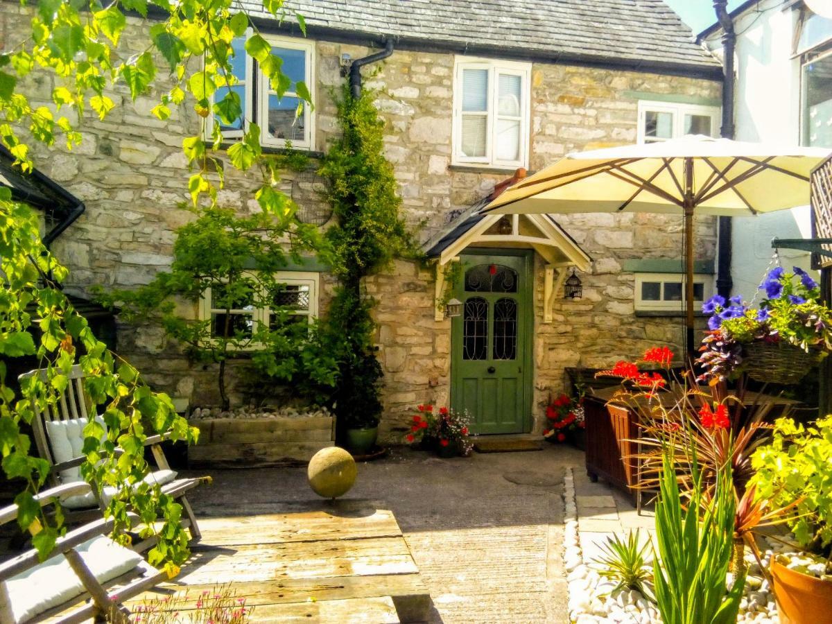 Castle Street Cottage Ритин Экстерьер фото